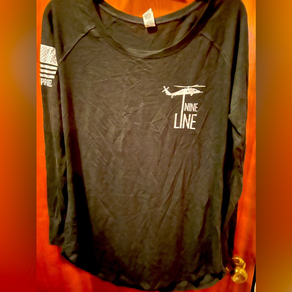 Nine line ling sleeve tee
